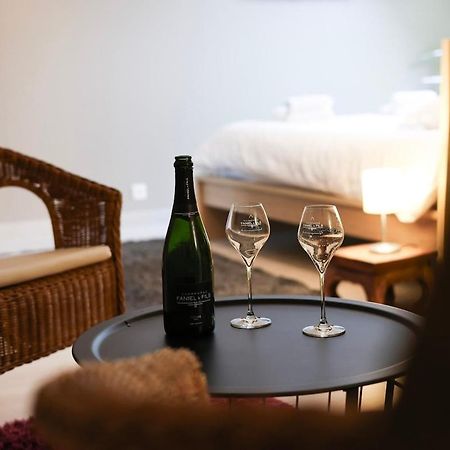 La Villa Des Roses Au Coeur De Cormoyeux Eksteriør bilde